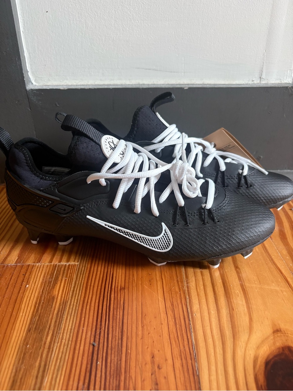 Nike Huarache 9 Elite Low LAX Lacrosse Cleats Black White FD0089-002 Men Size 9